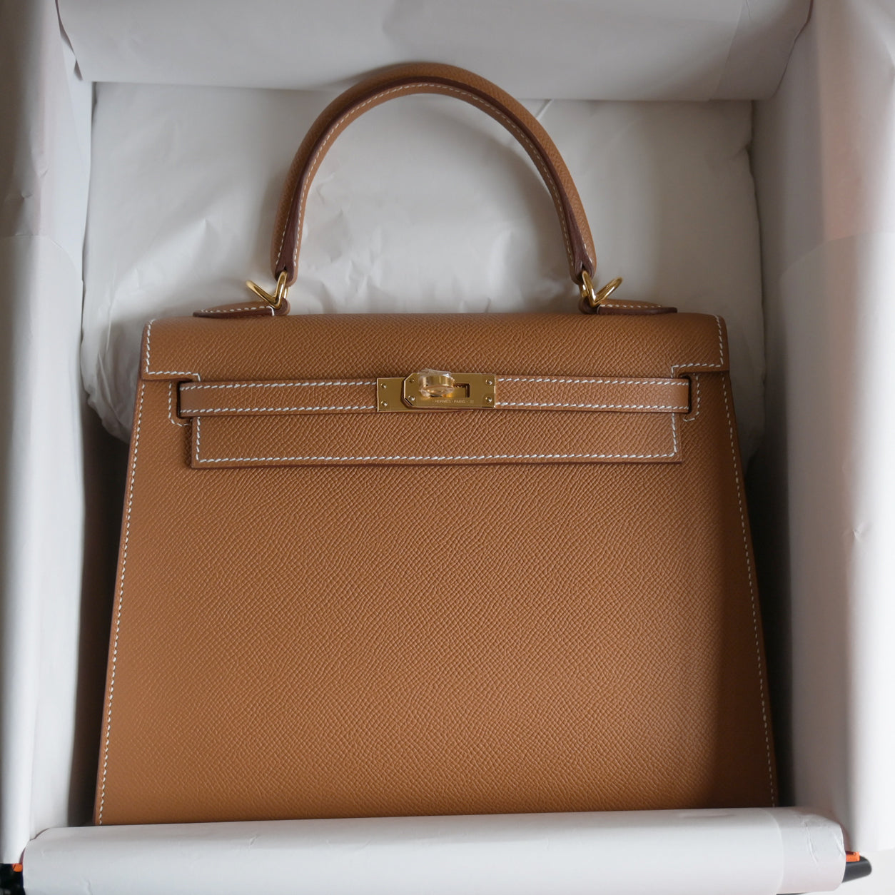 Hermès Kelly 25cm Gold Epsom GHW