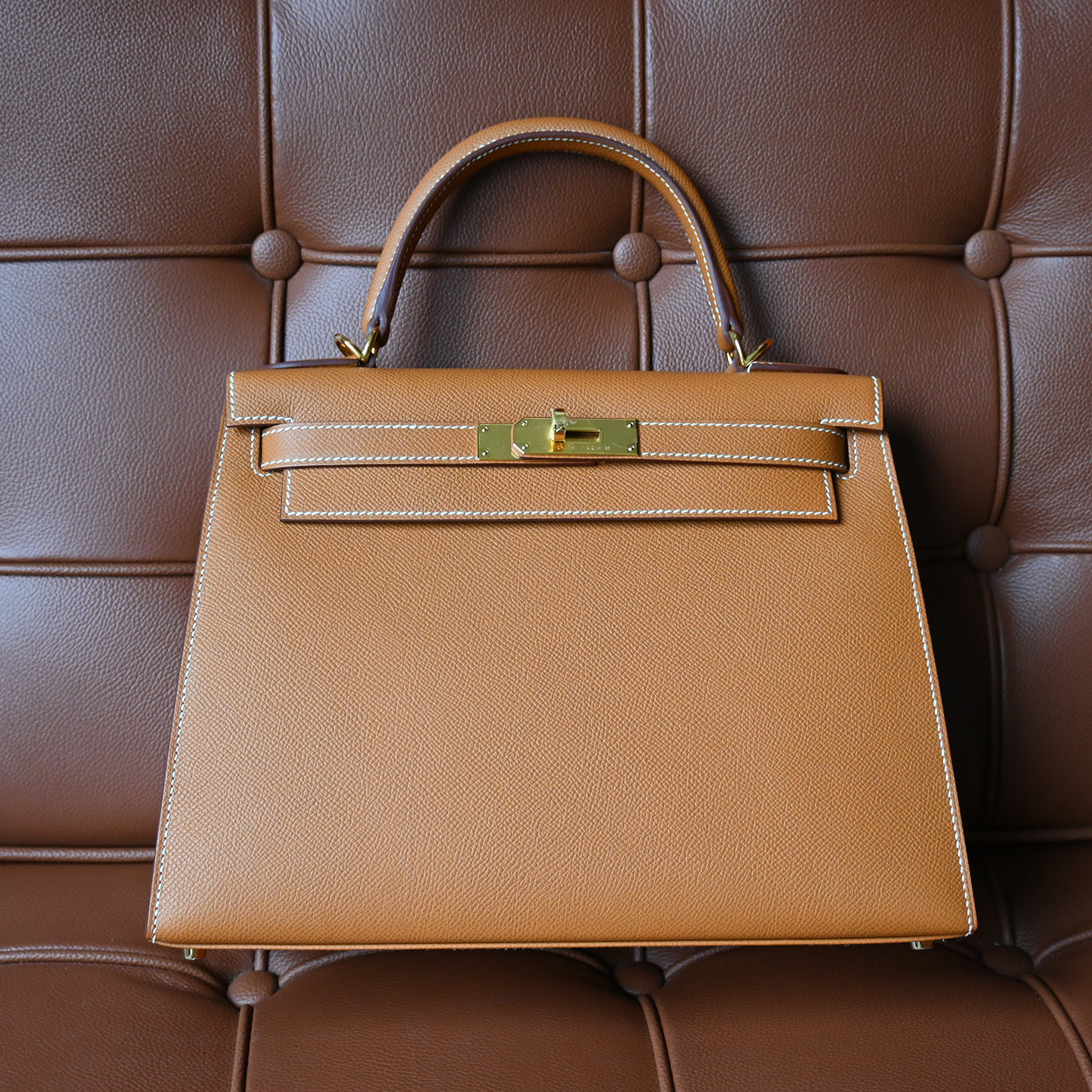 Hermes Kelly 28cm Gold Epsom GHW