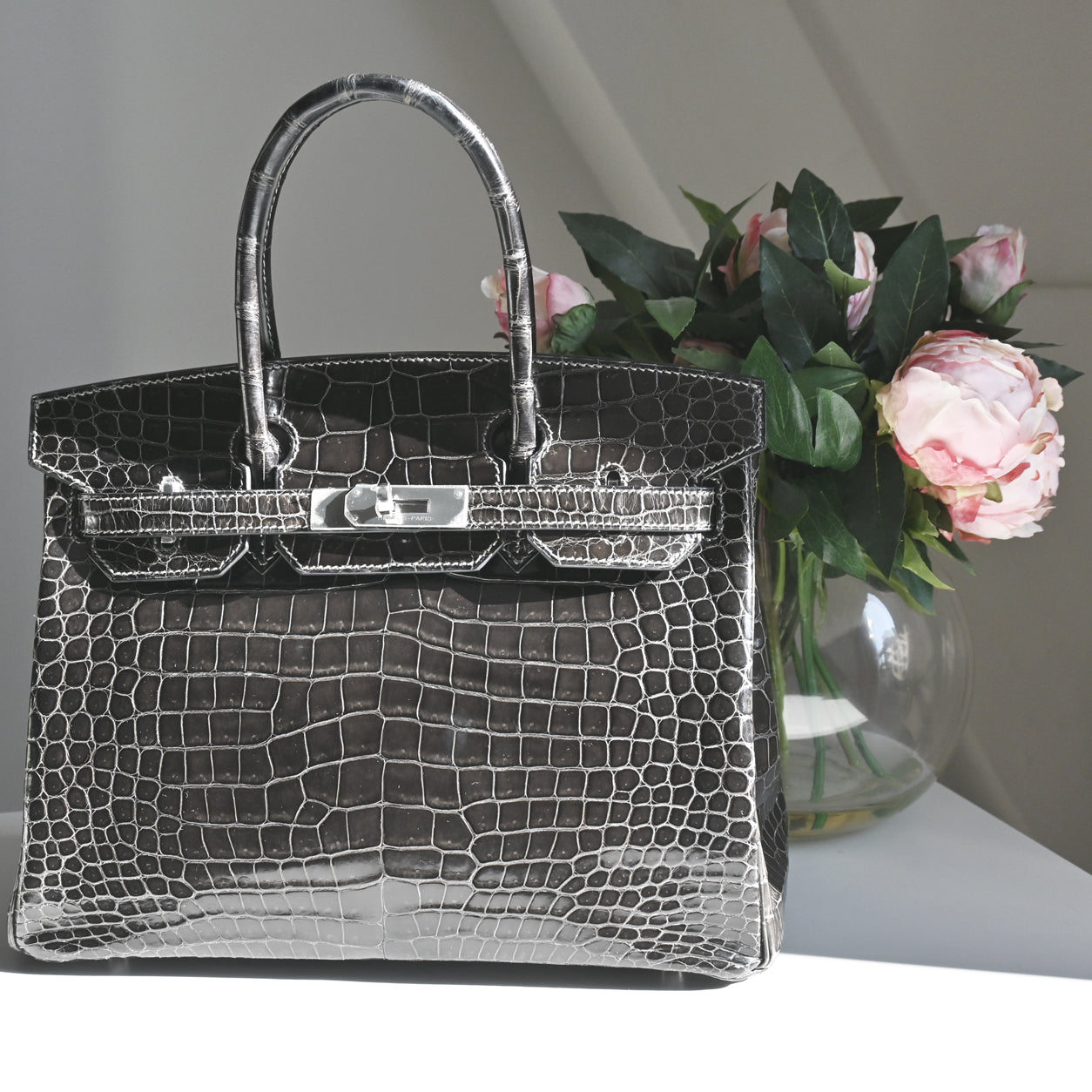 Hermès Birkin 30cm Graphite Shiny Croc PHW - Preloved