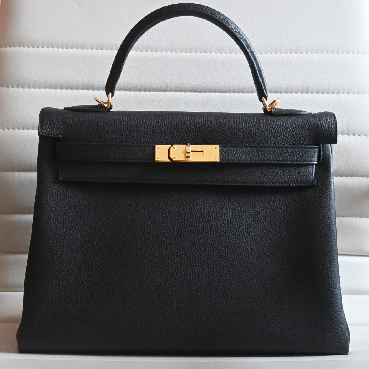 Hermès Kelly 32cm Black Togo GHW