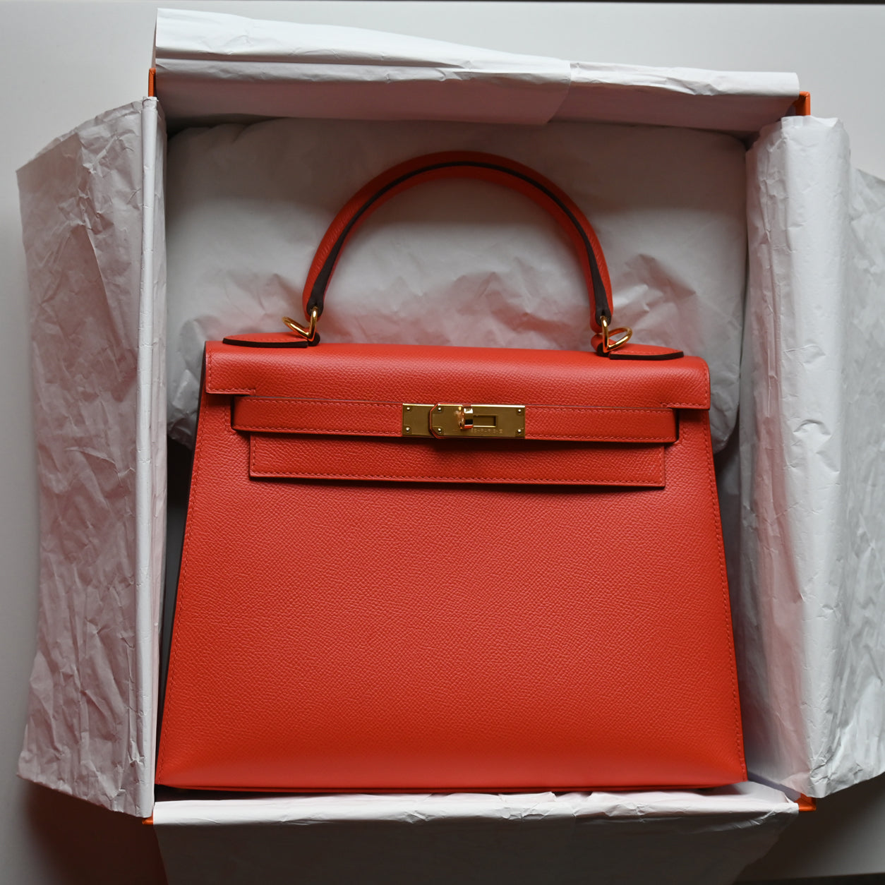 Hermès Kelly 32cm Capucine Epsom GHW