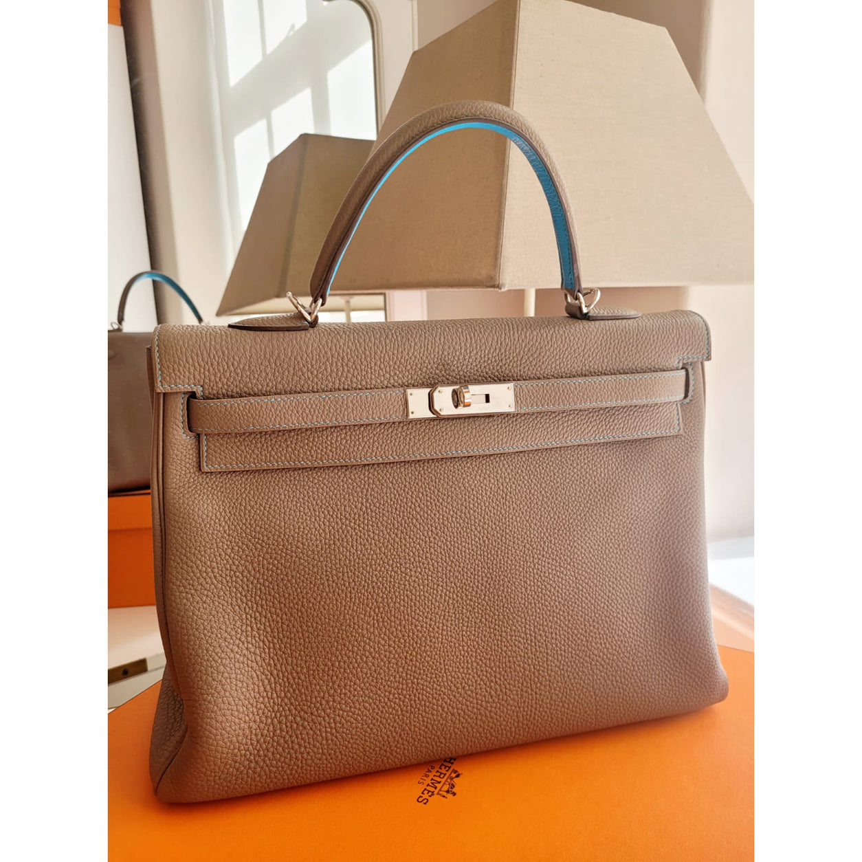 Hermès Kelly 35cm Etoupe/Aztec So Flash Togo PHW - Preloved