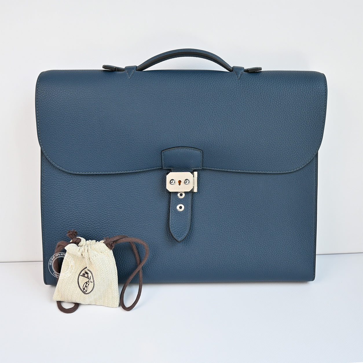 Hermès Sac a Depeches Light 37cm Bleu de Prusse Togo PHW