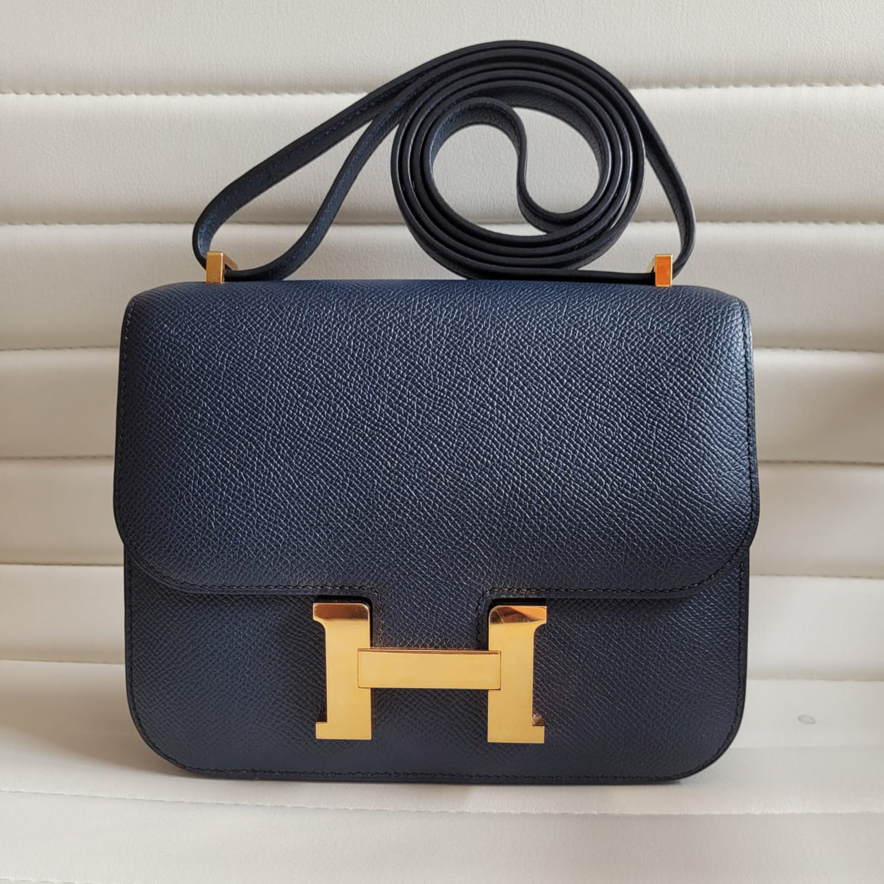 Hermes Constance 18cm Bleu Indigo Epsom GHW - Preloved