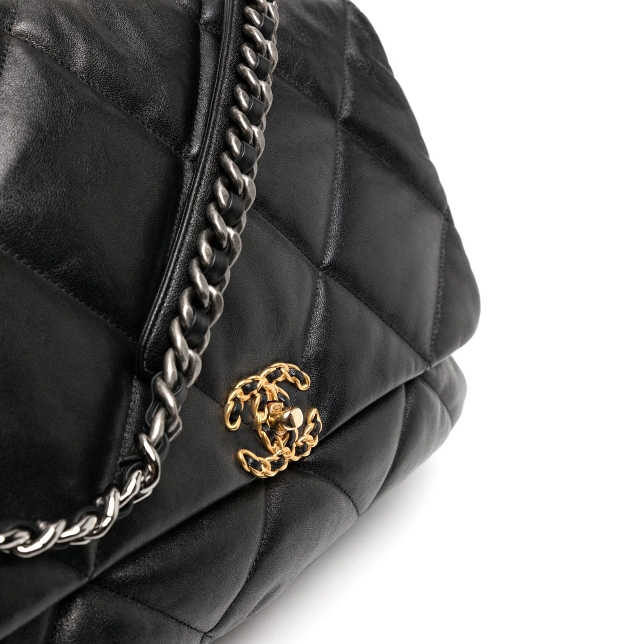 Chanel Maxi Flap 19 Black Calf GHW - Preloved