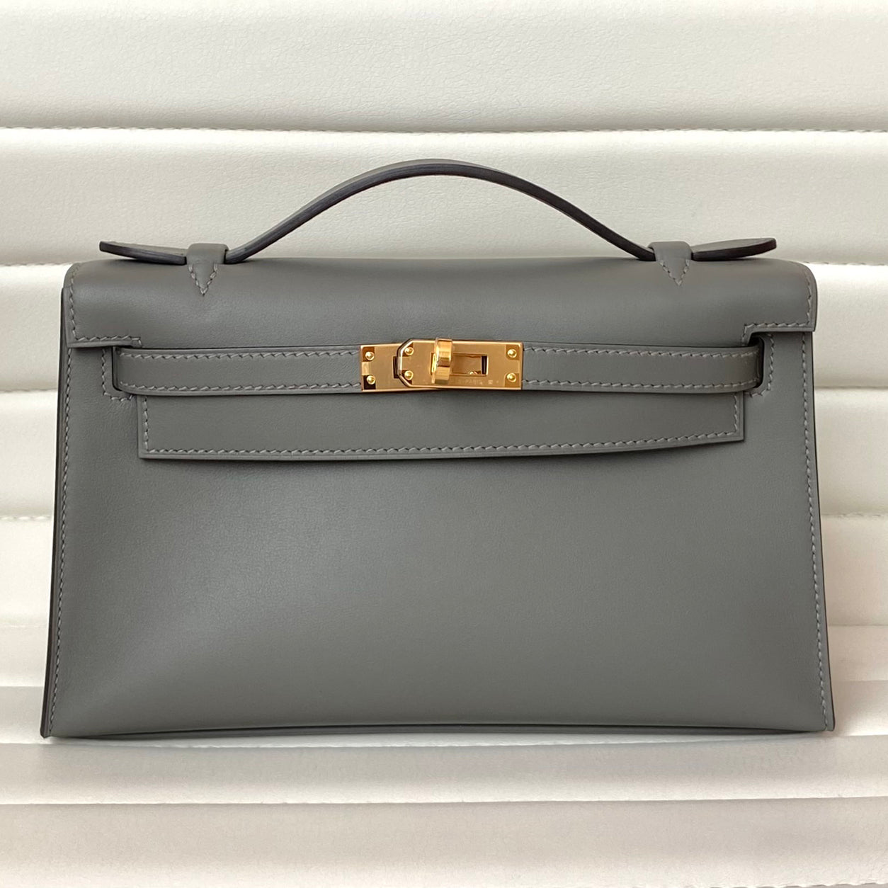 Hermès Kelly 22cm Gris Meyer Pochette Swift GHW