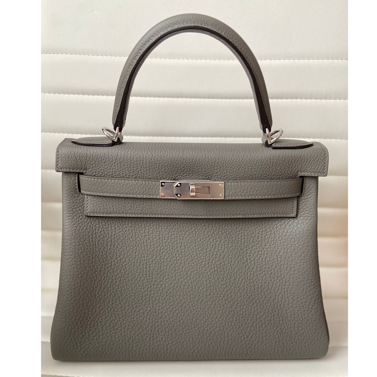 Hermes Kelly 28cm Gris Meyer Togo PHW