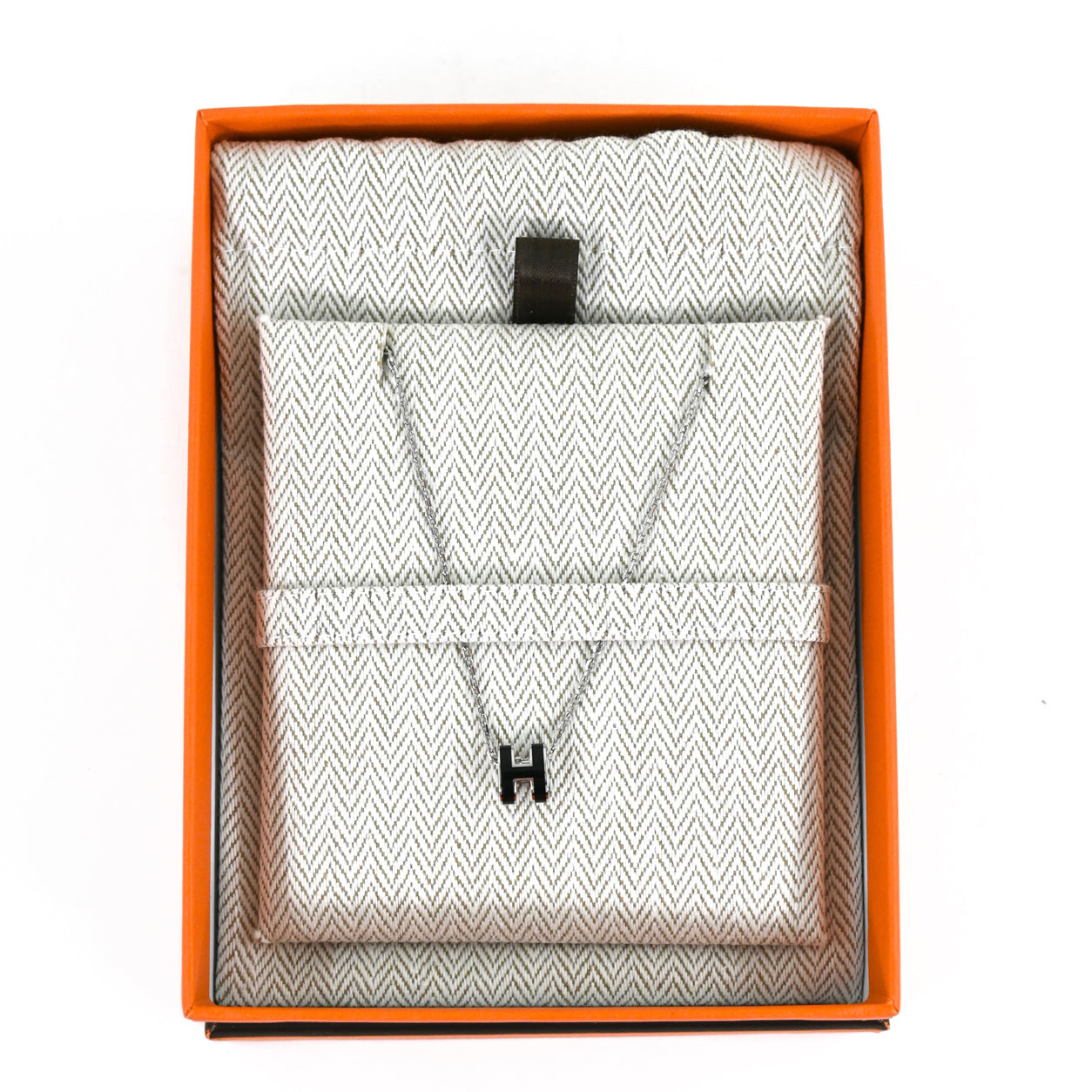 Hermes Mini Pop H Necklace. Black/Silver