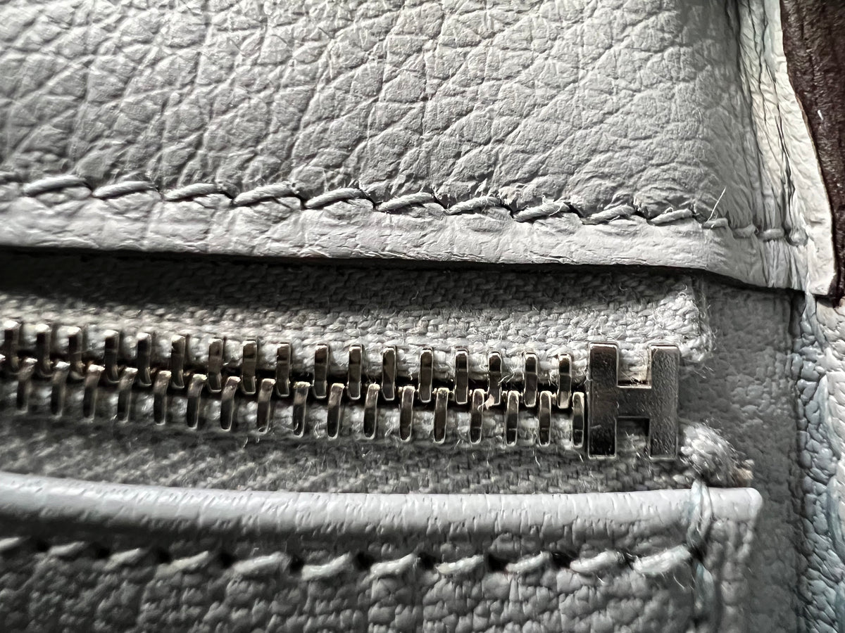 End of the closed zip