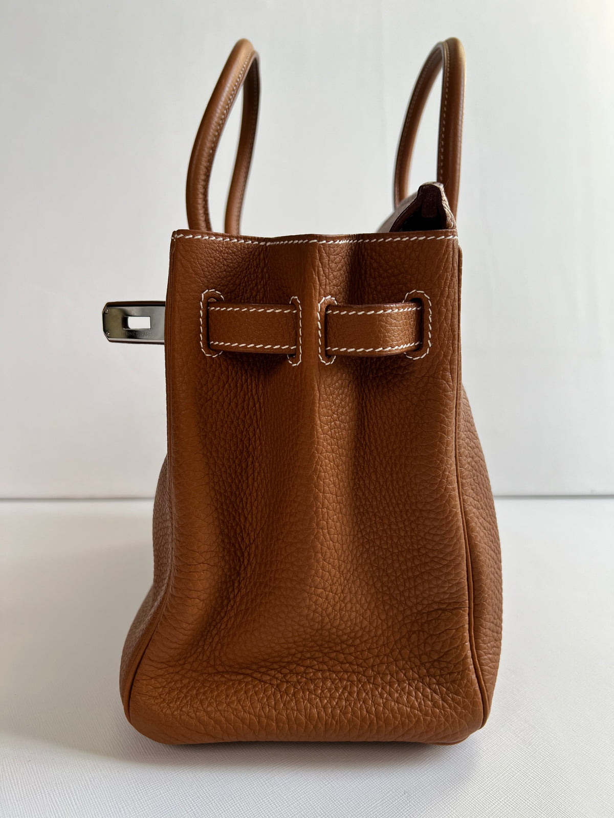 Side, with the bag open