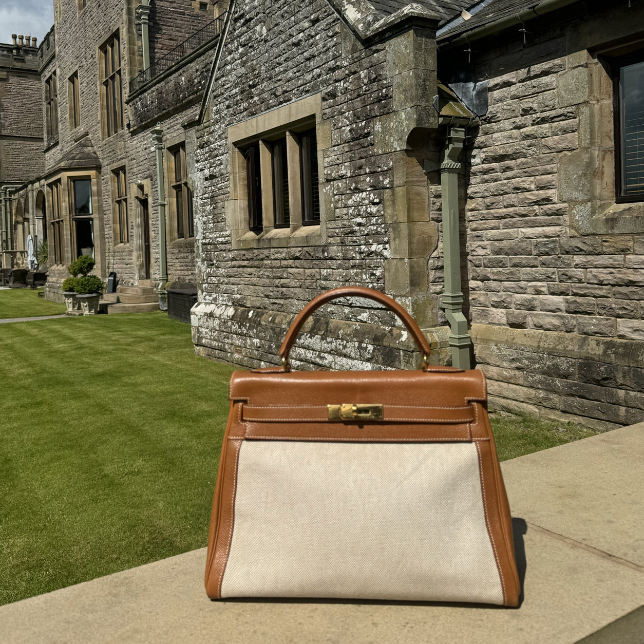 Hermès Kelly 32cm Gold Courchevel/Canvas GHW - Vintage