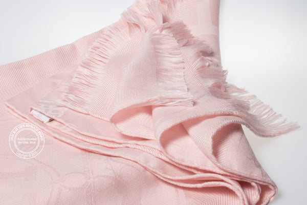 Hermès New Libris Stole. Rose Nacre