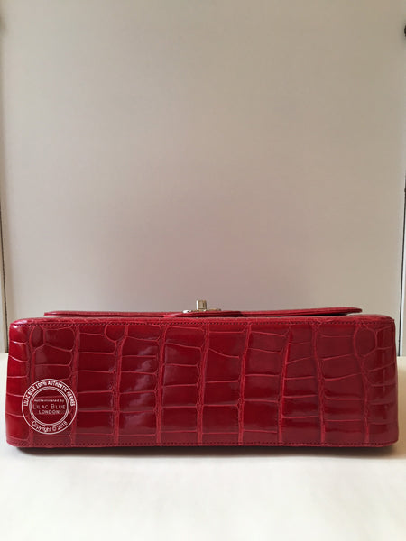 Chanel 2.55 Jumbo in Red. Shiny Alligator - Preloved