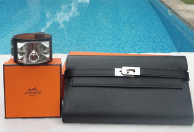 Hermes Black Kelly Wallet. Epsom, Silver