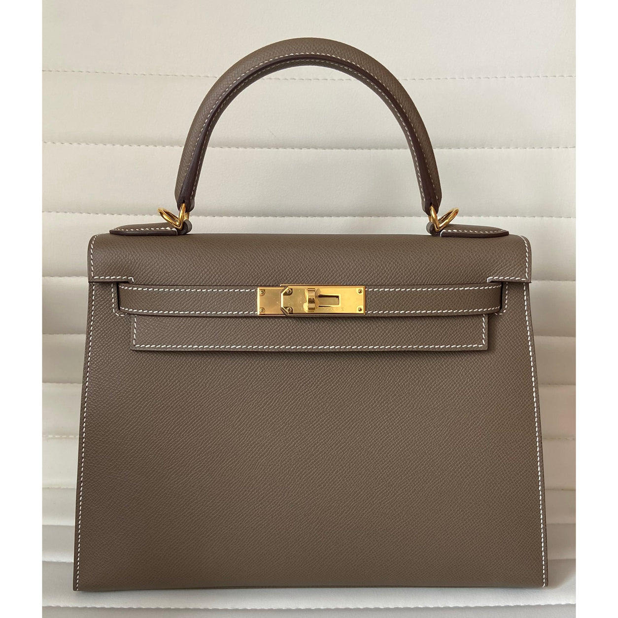 Hermès Kelly 28cm Etoupe Epsom GHW