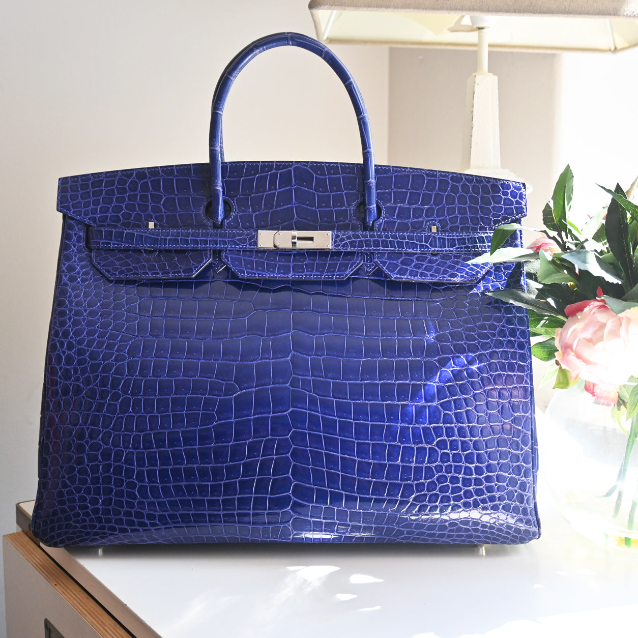 Hermès Birkin 40cm Bleu Electrique Shiny Croc PHW - Preloved