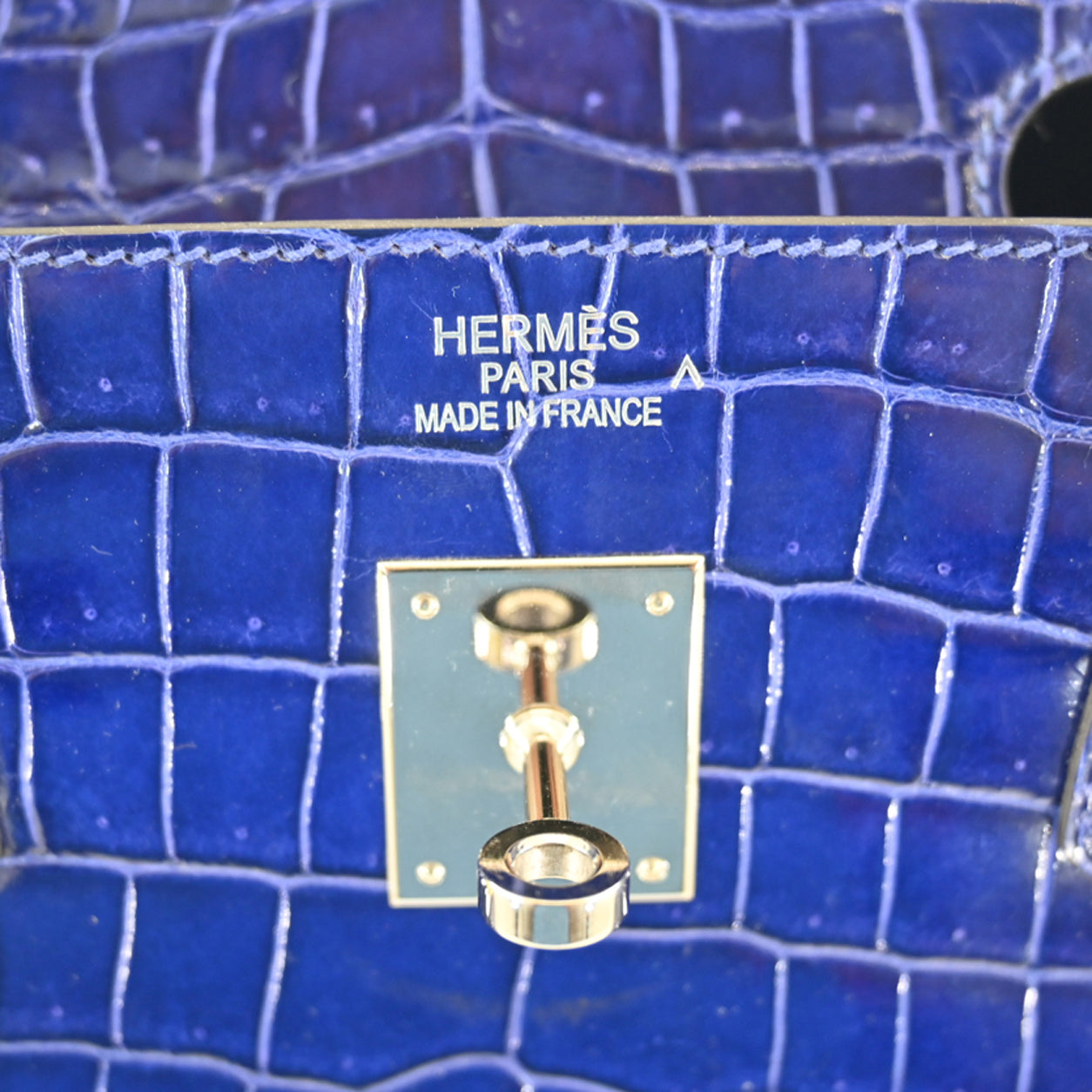 Hermès Birkin 40cm Bleu Electrique Shiny Croc PHW - Preloved