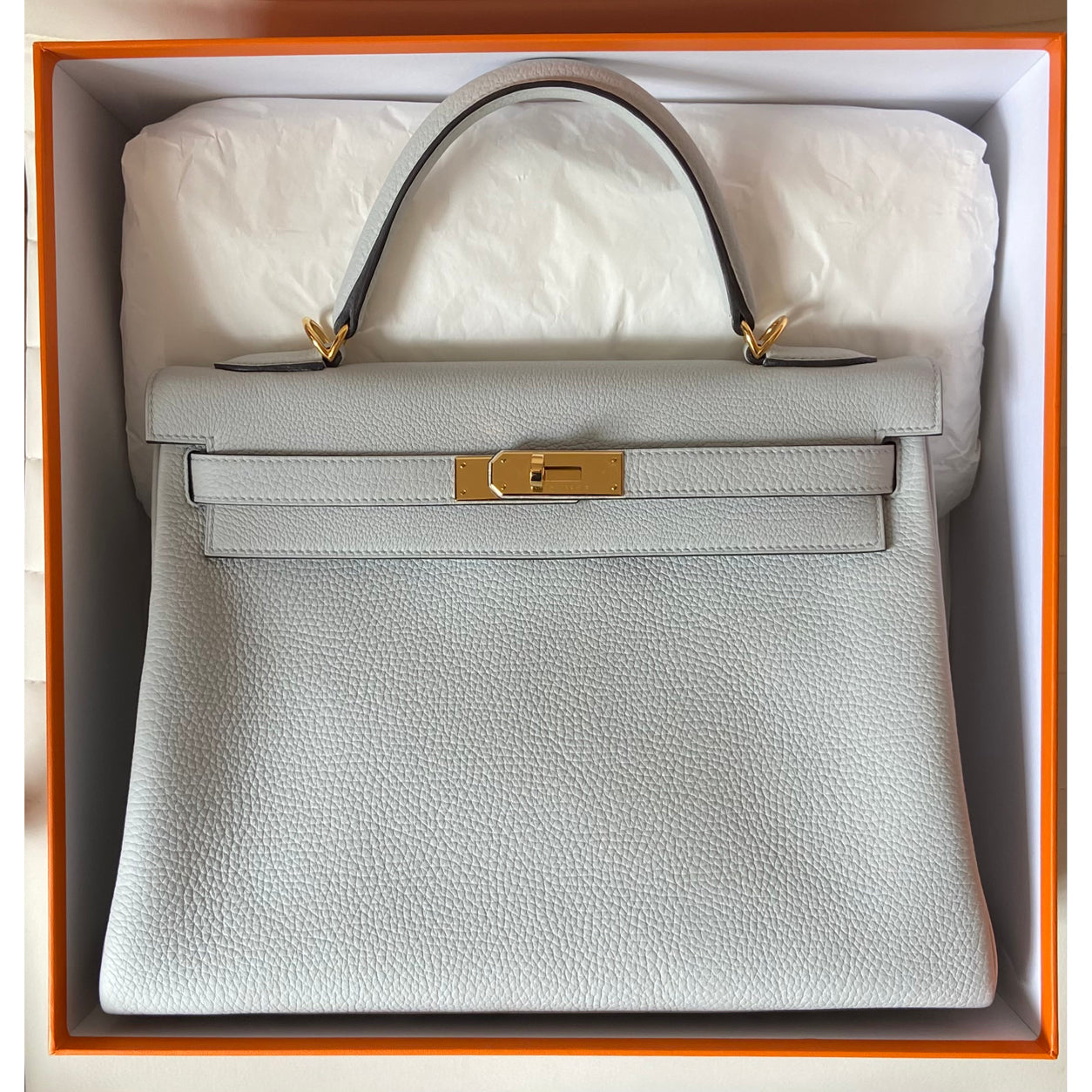 Hermès Kelly 32cm Bleu Pale Clemence GHW