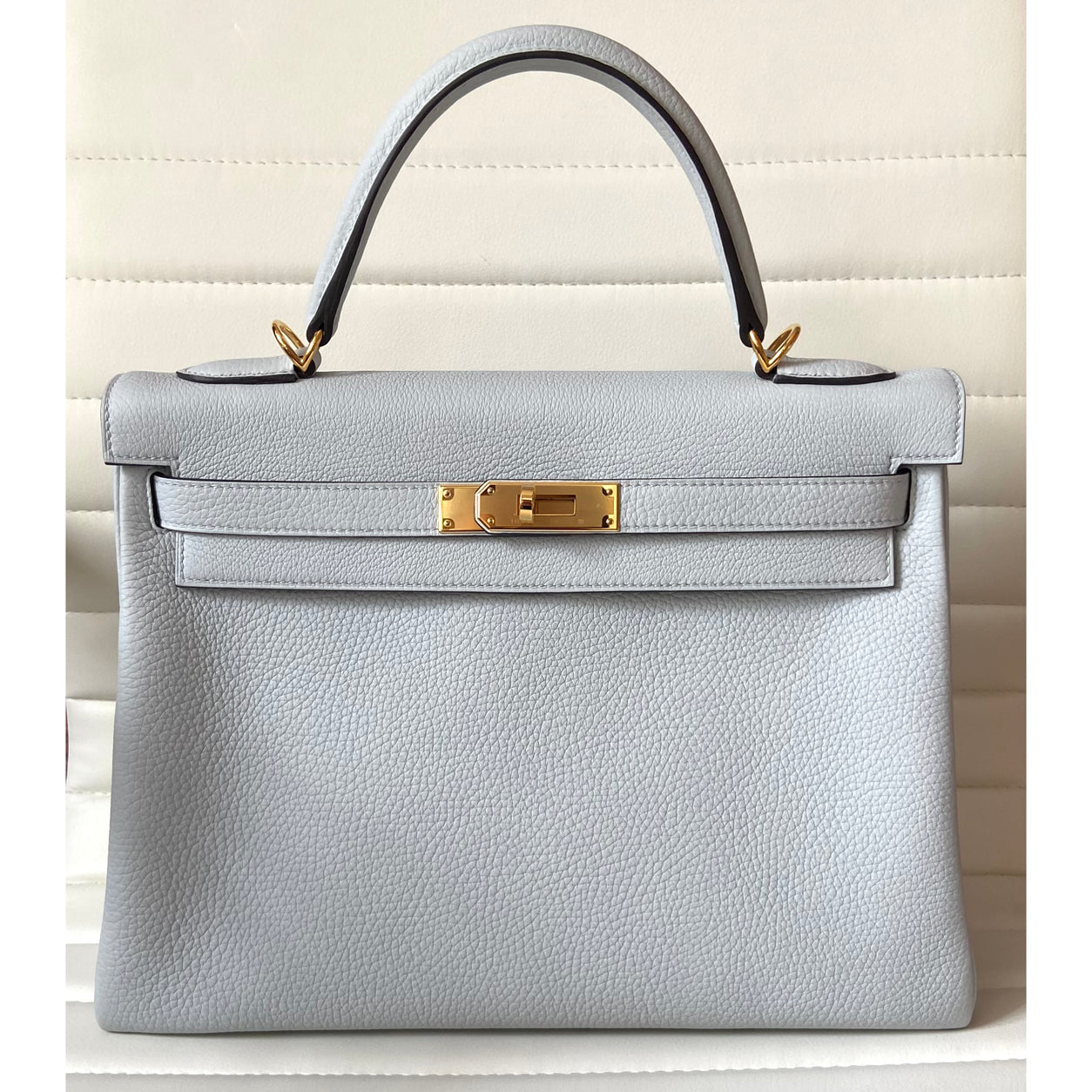 Hermès Kelly 32cm Bleu Pale Clemence GHW