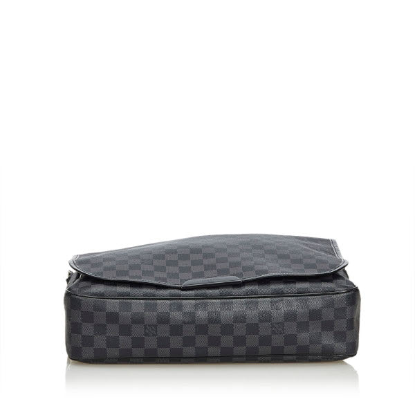 Louis Vuitton Daniel Damier Graphite GM - Preloved