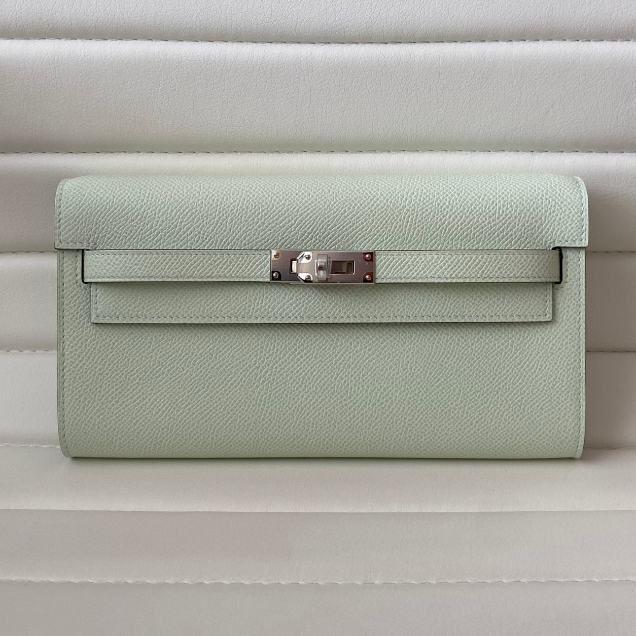 Hermès Kelly Wallet to Go Vert Fizz Epsom PHW